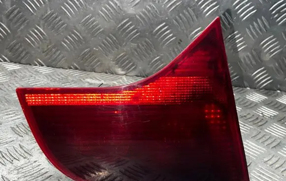 Audi A4 S4 B7 8E 8H Tailgate rear/tail lights 8E9945093 484501 ULO749001