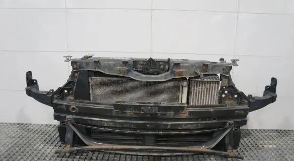 Hyundai i40 Front piece kit 