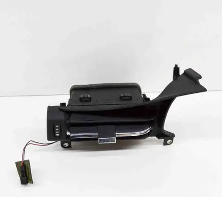 Maserati Quattroporte Dashboard air vent grill cover trim 670011054