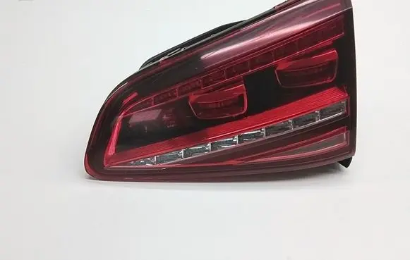 Volkswagen Golf VII Tailgate rear/tail lights 5G0945308F