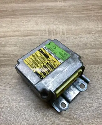 Toyota Corolla E120 E130 Airbag control unit/module 8917005070 205951101