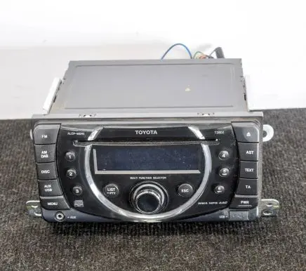 Toyota Hilux (AN10, AN20, AN30) Radio/CD/DVD/GPS head unit
