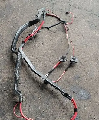 Positive cable (battery)