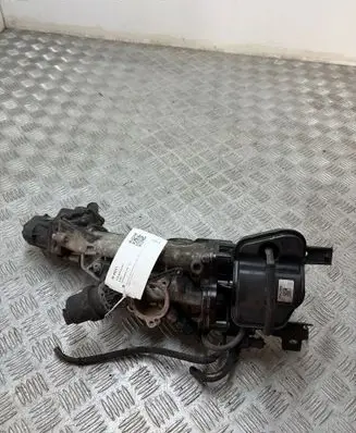 Opel Insignia A EGR valve cooler 55577443 140562876
