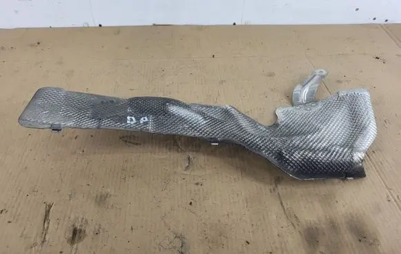 BMW 6 F12 F13 Heat shield in engine bay 7193523 24640010 AL995W7