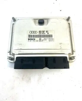 Audi A4 S4 B6 8E 8H Engine control unit/module 0281010492 8E0907401