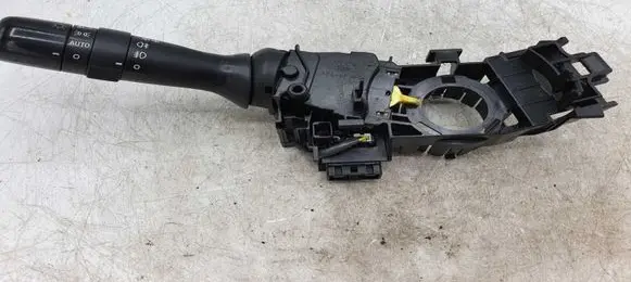 Toyota Avensis T270 Indicator stalk 17F373 0519017E373