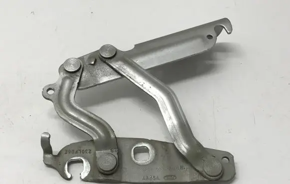 Ford Fiesta Engine bonnet/hood hinges 8A6116800AD 230LJD5E