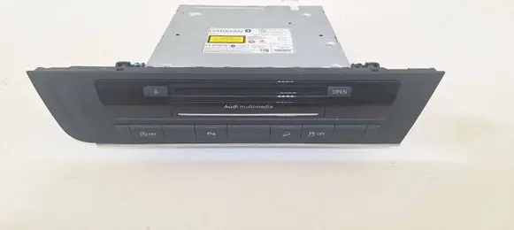 Radio/CD/DVD/GPS head unit