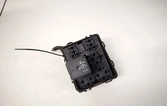 Volkswagen Phaeton Fuse box set 13949771 1394977-1
