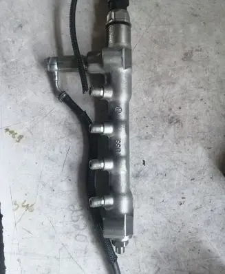 Opel Astra J Fuel main line pipe 23011Q09106 11Q09106