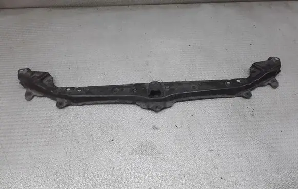 Top upper radiator support slam panel