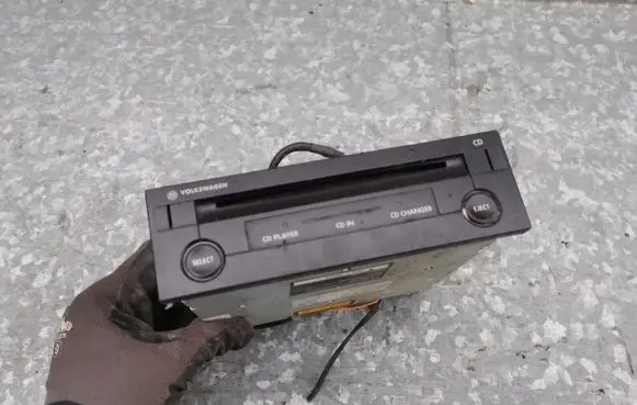 Volkswagen Sharan CD/DVD changer 1J0035119D