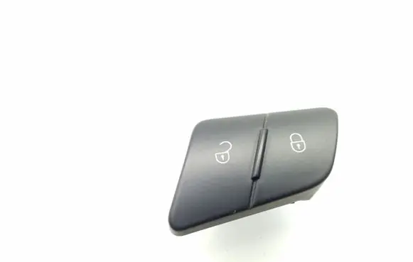 Volkswagen PASSAT B6 Central locking switch button 3C0962125B