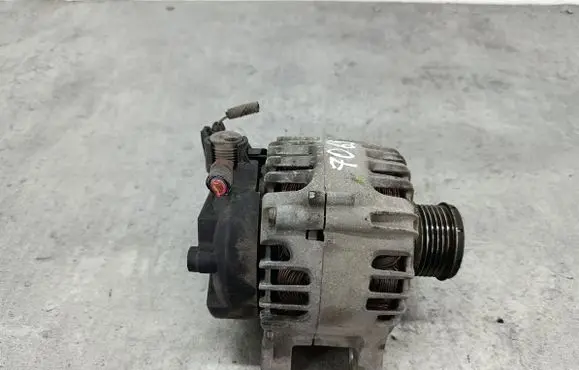 Ford Fiesta Generator/alternator 8V2110300AB