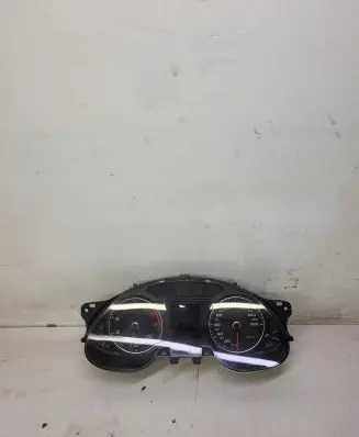Audi A4 S4 B8 8K Speedometer (instrument cluster) 8K0920900T