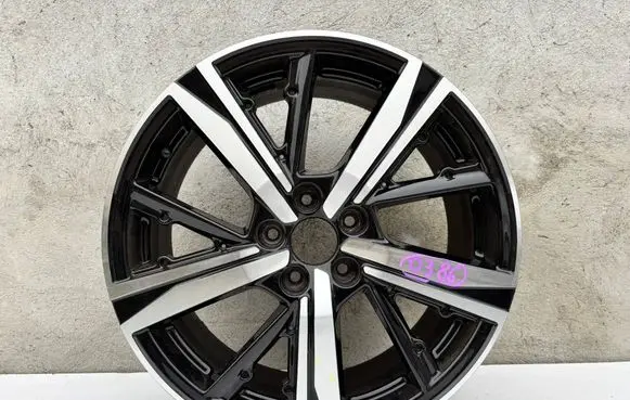 Peugeot 308 R18 alloy rim 9835058180