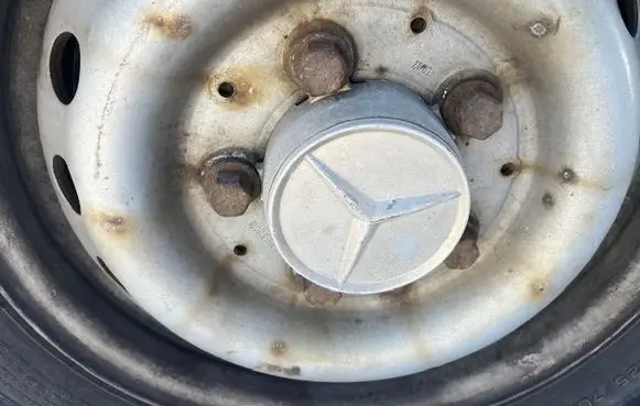 Mercedes-Benz Sprinter W901 W902 W903 W904 Original wheel cap 