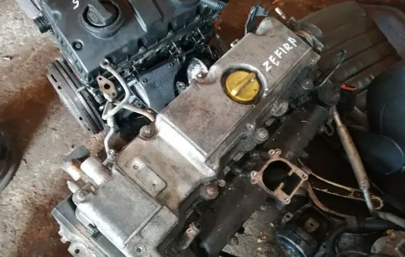 Opel Zafira A Engine