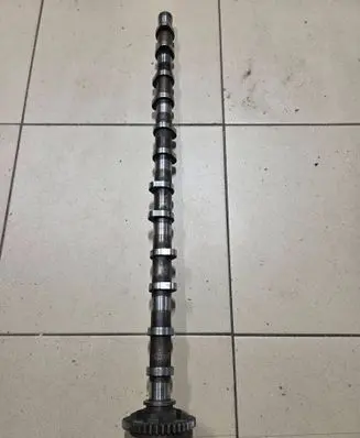 BMW 5 F10 F11 Camshaft 8509120 050034475