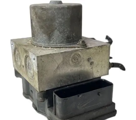 Mini One - Cooper R56 Master brake cylinder 9811616