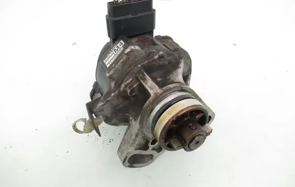 Mazda 323 F Spark distributor T2T60671