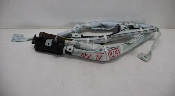 Toyota RAV 4 (XA40) Roof airbag