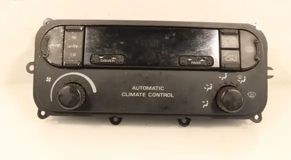 Chrysler Voyager Interior fan control switch P05005018AB