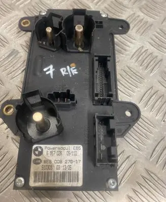 BMW 1 E81 E87 Power management control unit 6957026 8ES00827017 510303
