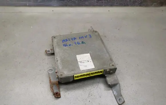 Mazda MX-3 Engine control unit/module