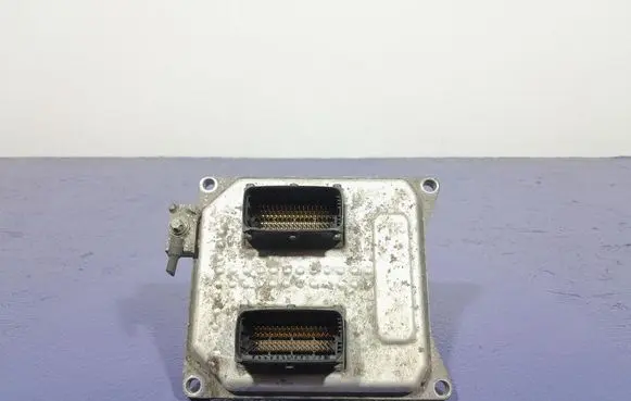 Opel Zafira C Engine control unit/module ECU 55571557