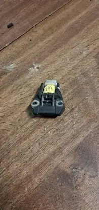 Subaru Legacy Airbag deployment crash/impact sensor