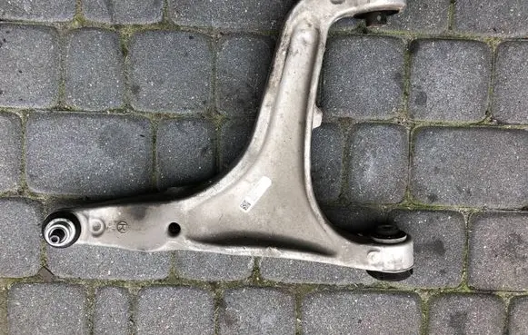 Maserati Ghibli Rear upper control arm/wishbone 06700071790 08415 97276