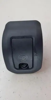 Audi Q3 8U ISOFIX cover 8U0887233B