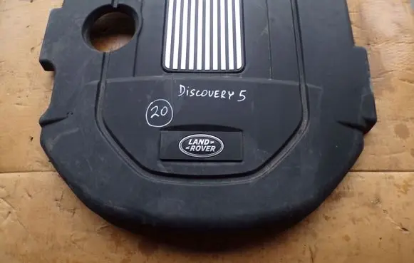 Land Rover Discovery 5 Engine cover (trim)