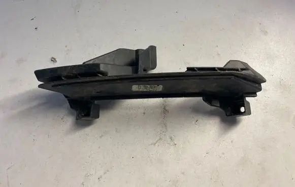 Renault Clio IV Front bumper mounting bracket 269202252R