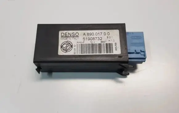 Fiat Punto Evo Trunk lid opening control unit 