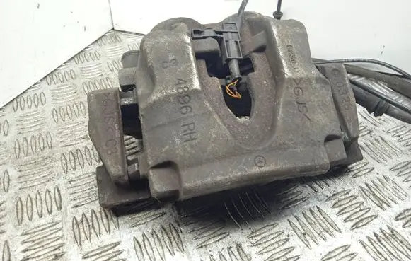 Mercedes-Benz GLE (W166 - C292) Front brake caliper