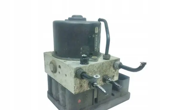Volkswagen Golf IV ABS Pump 1C0907379E 00006065D2 10096003133