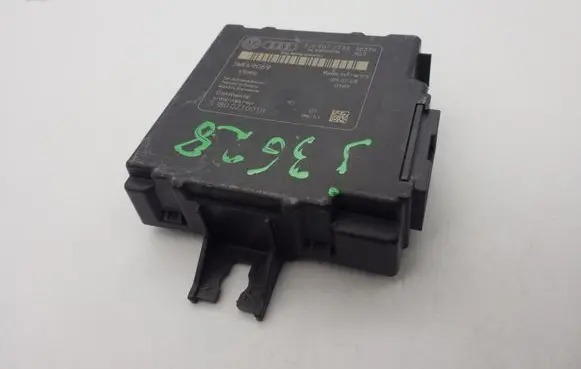 Audi A3 S3 8P Tire pressure control unit 8J0907273A 5WK49069