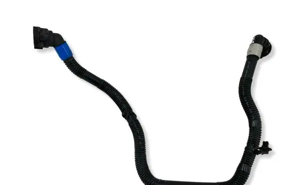 Tesla Model Y Electric car engine cooling hoses/pipes 153012900B