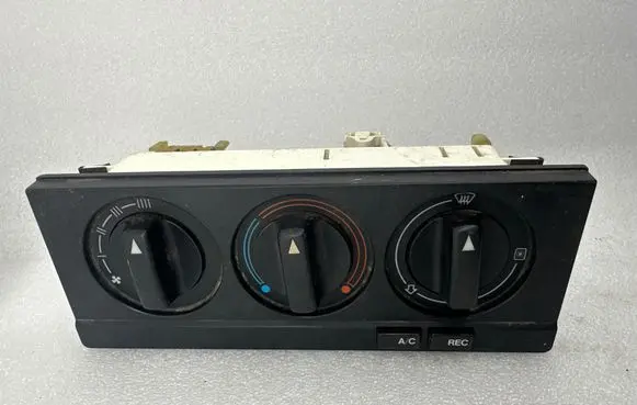 Audi 80 90 S2 B4 Climate control unit 893959621 102890