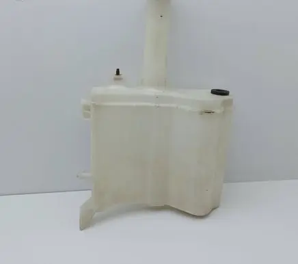 Mazda 626 Coolant expansion tank/reservoir 