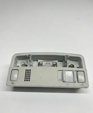 Volkswagen PASSAT B5.5 Front seat light 3B0947105C