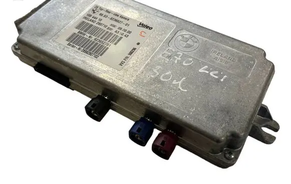 BMW X5 E70 Camera control unit module 9236527 66539236527 923652701