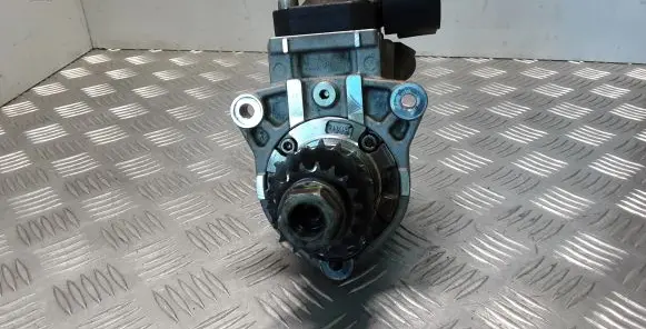 Toyota Land Cruiser (J150) Fuel injection high pressure pump 2210011010 HP5S0071