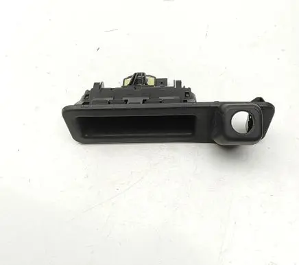 BMW X5 G05 Tailgate/boot open switch button 8494247
