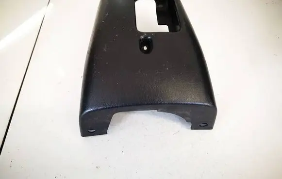Steering wheel column trim