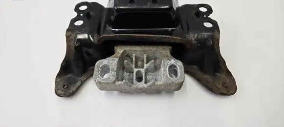 Audi A3 S3 8V Engine mount bracket 5Q0199555AB