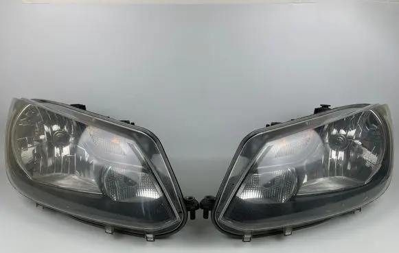 Volkswagen Caddy Headlight/headlamp 2K5941005B 2K5941006B 2K5941005